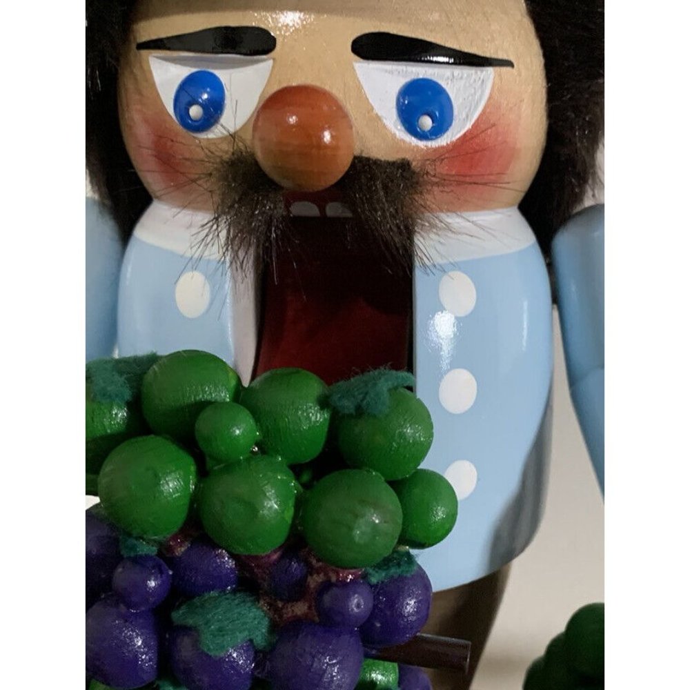Steinbach Volkskunst W Germany Nutcracker Winemaker Christmas St. Patrick's Day - Picture 8 of 16